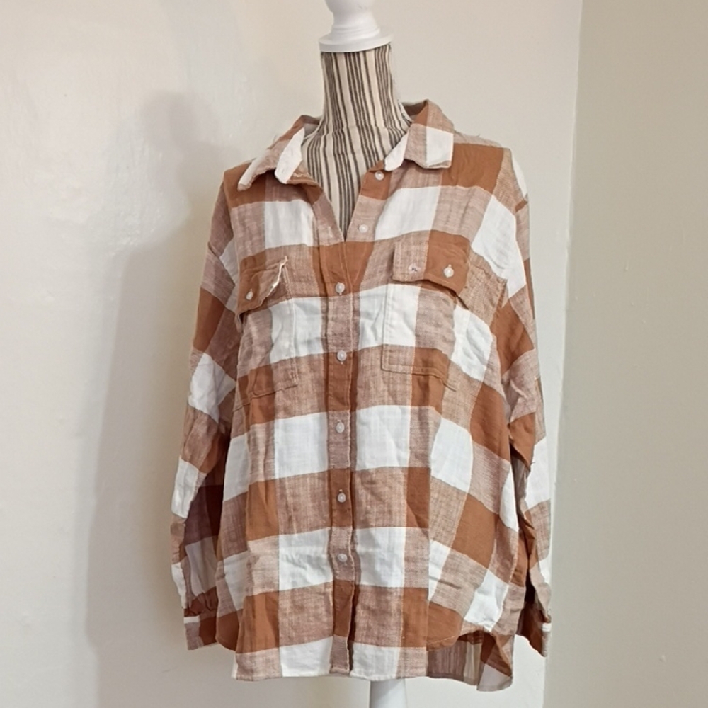 American Eagle Oversized Tan & White Plaid Flannel Button Front Top Size XL NWT